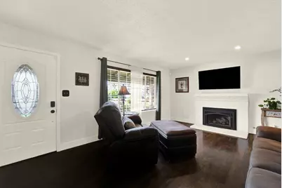 736 Golden Avenue, Lodi, CA 95240 - Photo 15