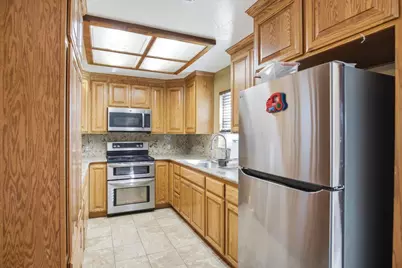2406 S Walnut Road, Turlock, CA 95380 - Photo 11