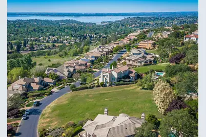 5263 Breese Circle, El Dorado Hills, CA 95762 - Photo 7