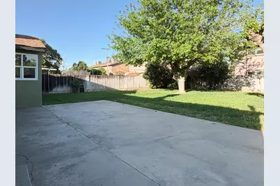 878 Carol Avenue, Merced, CA 95341 - Photo 35