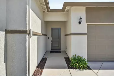 1348 S Kestrel Ln, Stockton, CA 95215 - Photo 7