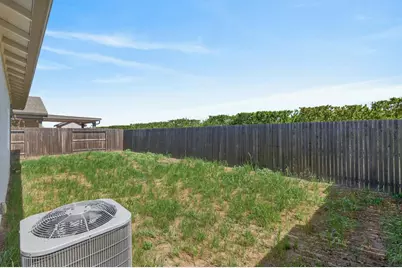 1348 S Kestrel Ln, Stockton, CA 95215 - Photo 49