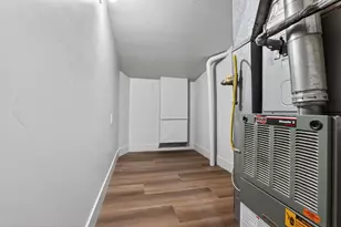 950 Somersby Way, Sacramento, CA 95864 - Photo 23