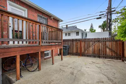 1917 26th Street, Sacramento, CA 95816 - Photo 5