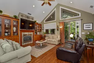 16890 Fairview Ct, Pioneer, CA 95666 - Photo 3