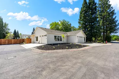 8912 Maple Hill Lane, Orangevale, CA 95662 - Photo 3