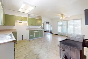 1906 Chapman Ave, Olivehurst, CA 95961 - Photo 23