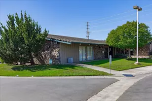 Brookdale, Sacramento, CA 95834 - Photo 35