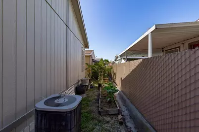 Brookdale, Sacramento, CA 95834 - Photo 11