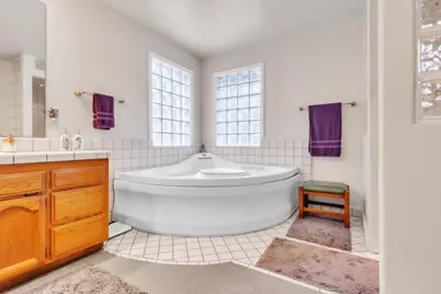 8120 Ella Court, Citrus Heights, CA 95610 - Photo 31