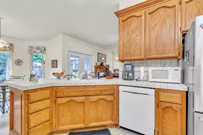 8120 Ella Court, Citrus Heights, CA 95610 - Photo 13