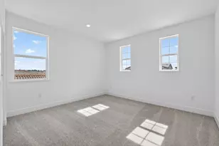 9975 Common Yarrow Wy, Sacramento, CA 95829 - Photo 17