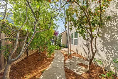 821 Hometown Way, Modesto, CA 95356 - Photo 59