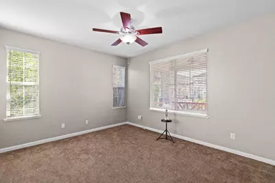 821 Hometown Way, Modesto, CA 95356 - Photo 7