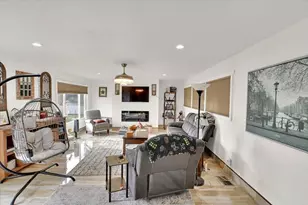 203 Tennessee Ln, Bangor, CA 95901 - Photo 3