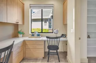 8 Kathy Ct, Sacramento, CA 95831 - Photo 15