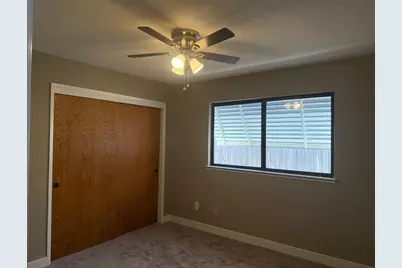 1950 Blue Spruce Drive, Oakdale, CA 95361 - Photo 19