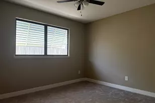 1950 Blue Spruce Dr, Oakdale, CA 95361 - Photo 17