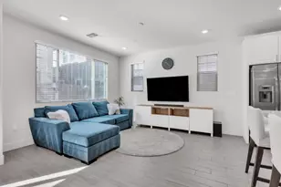 8840 Solo Wy, Elk Grove, CA 95757 - Photo 9