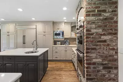 2681 Creekside Lane, Sacramento, CA 95821 - Photo 17