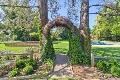 2681 Creekside Lane, Sacramento, CA 95821 - Photo 51