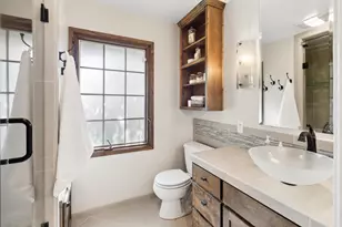 2681 Creekside Ln, Sacramento, CA 95821 - Photo 39