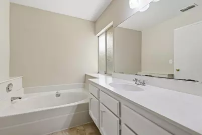 4360 Armadale Way, Sacramento, CA 95823 - Photo 37