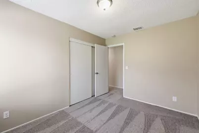 4360 Armadale Way, Sacramento, CA 95823 - Photo 31