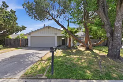 4360 Armadale Way, Sacramento, CA 95823 - Photo 3