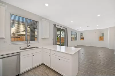 8859 Dorsetwood Way, Sacramento, CA 95829 - Photo 17