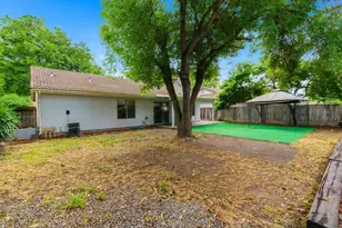 1521 January Dr, Modesto, CA 95358 - Photo 33