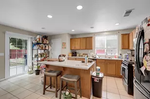 748 Heron Dr, Los Banos, CA 93635 - Photo 7