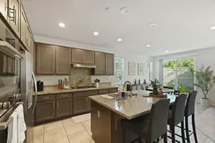 1204 Sirah Ct, Lodi, CA 95242 - Photo 9