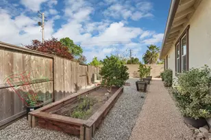 1204 Sirah Ct, Lodi, CA 95242 - Photo 33