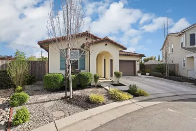 1204 Sirah Court, Lodi, CA 95242 - Photo 5