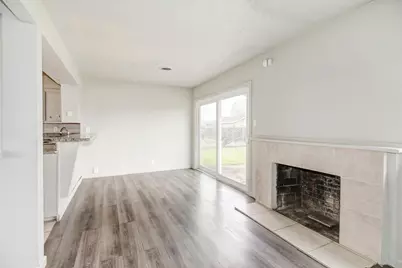 7585 Twilight Drive, Sacramento, CA 95822 - Photo 5