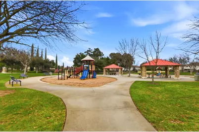 2604 Snowy Egret Way, Elk Grove, CA 95757 - Photo 33