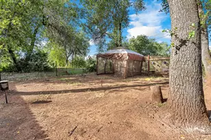 13621 Lynda Lynn Way, Redding, CA 96003 - Photo 37