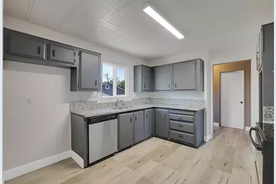 5603 S Gledhill Avenue #E, Olivehurst, CA 95961 - Photo 17