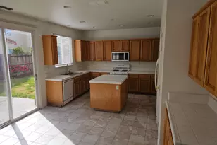 35 Klondike Ct, Sacramento, CA 95835 - Photo 5