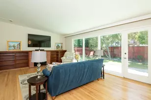 1118 Oxford Way, Stockton, CA 95204 - Photo 3