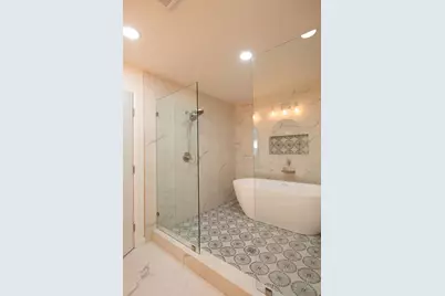 1118 Oxford Way, Stockton, CA 95204 - Photo 21