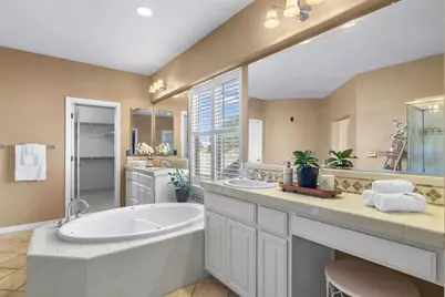 2104 Huxley Way, Modesto, CA 95356 - Photo 45