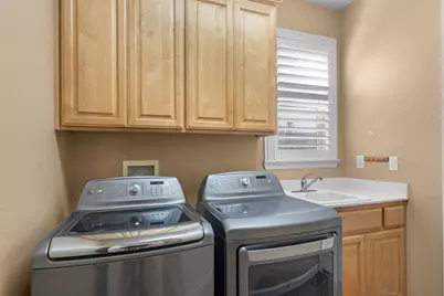 2104 Huxley Way, Modesto, CA 95356 - Photo 31