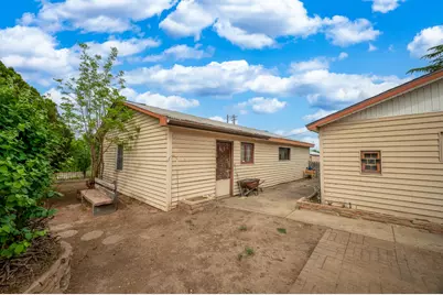 13230 4th Street, Hickman, CA 95323 - Photo 17