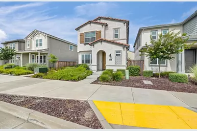 4509 Blackrock Drive, Sacramento, CA 95834 - Photo 5