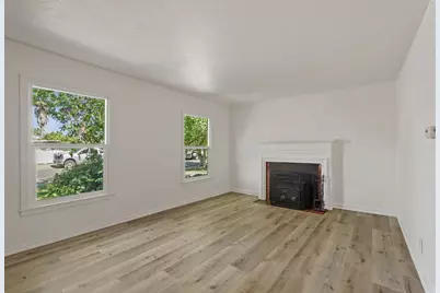 3421 Franklin Avenue, Stockton, CA 95204 - Photo 9