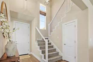 1916 Beale Cir, Lincoln, CA 95648 - Photo 11