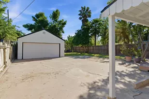 3700 24th Ave, Sacramento, CA 95820 - Photo 27