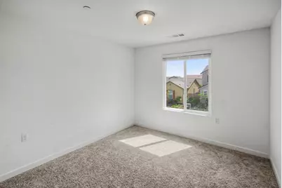 1183 Ponderosa Way, Madera, CA 93636 - Photo 15